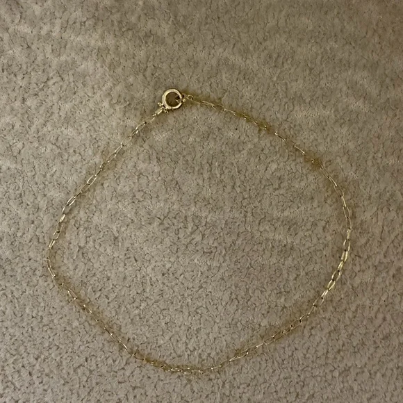 Gorjana Gold Link Necklace with Circular Clasp - Picture 2 of 3